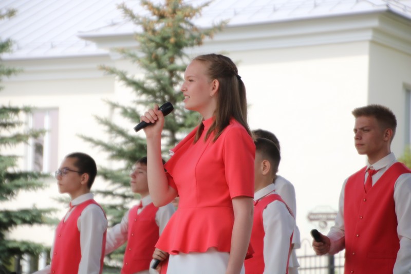 В Озерске прошёл фестиваль искусств, посвящённый Дню славянской письменности и культуры В Озерске прошёл фестиваль искусств, посвящённый Дню славянской письменности и культуры