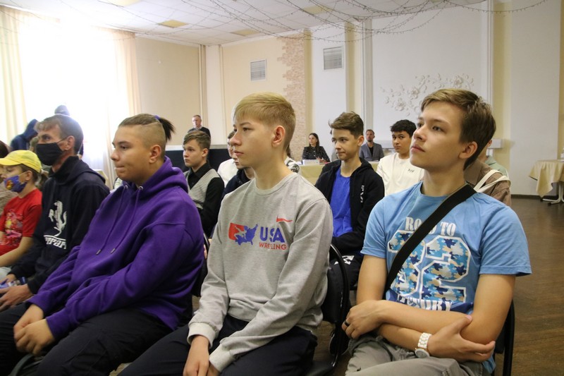 Программа «Росток» запускает в Озерске летнюю программу-интенсив для подростков
