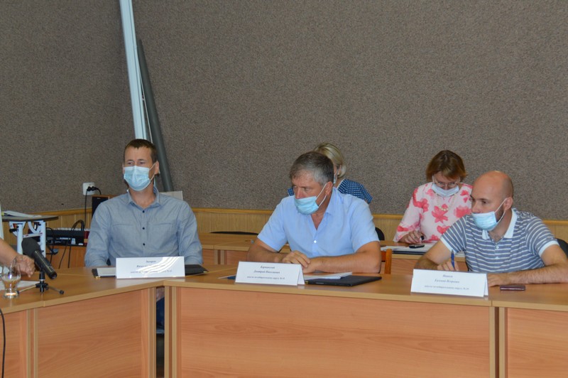 Депутаты поручили Контрольно-счетной палате провести внеплановую проверку в УКСиБ