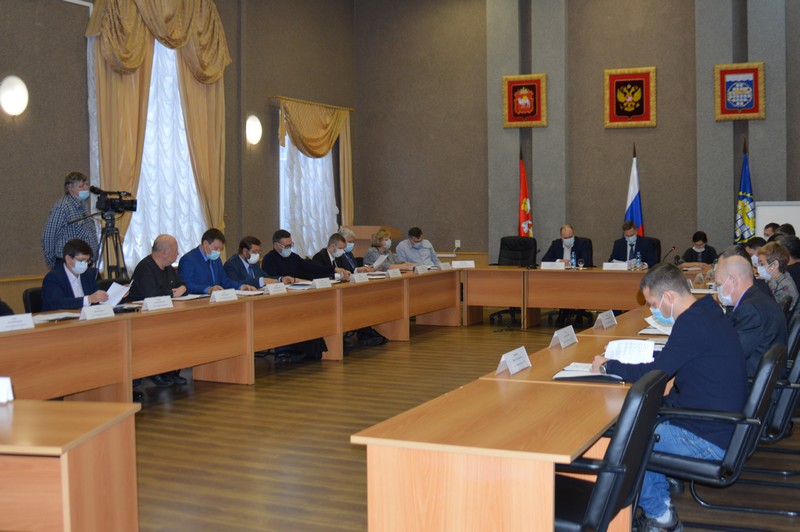 Депутаты назначили публичные слушания по проекту бюджета-2022