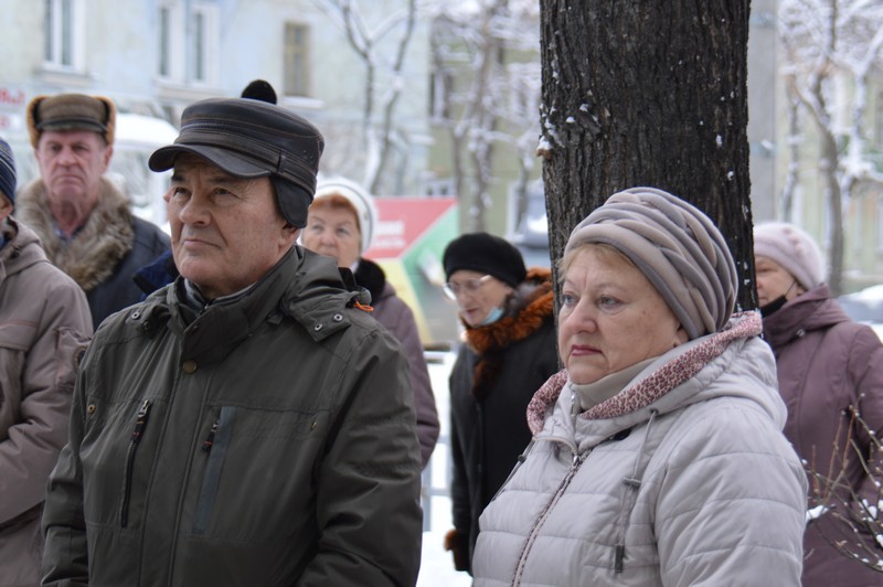 В Озерске открыли мемориальную доску в память об Александре Гапонове