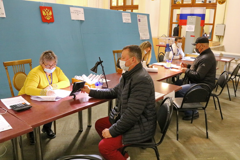 Руководители муниципалитета проголосовали на выборах депутатов Государственной Думы