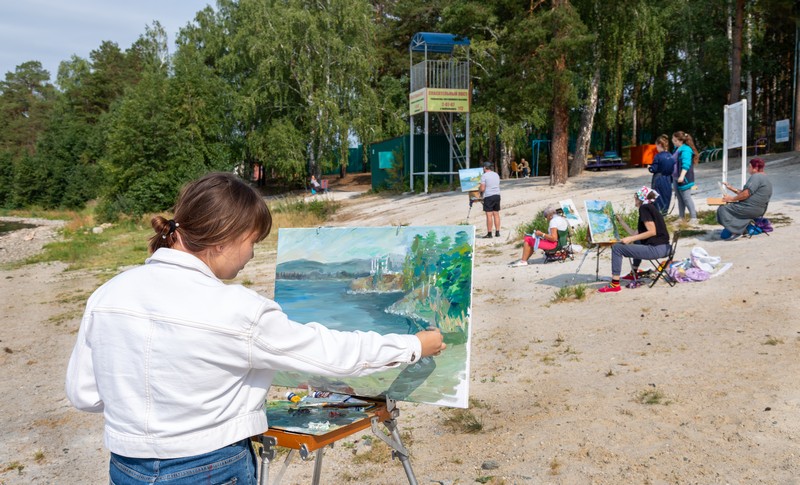 Три дня в Озерске проходил симпозиум по живописи «Артлокация. Образ атомных городов»