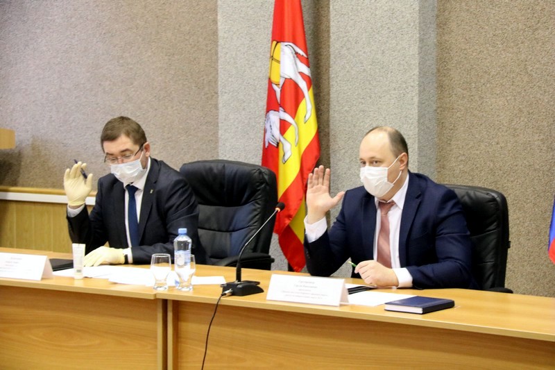 Депутаты рассмотрели широкий круг вопросов