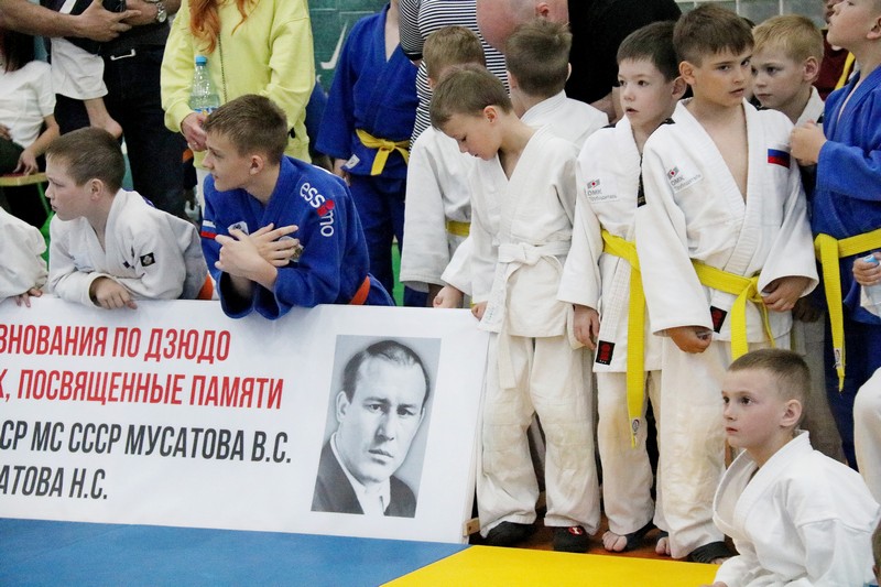 В Озерске состоялся региональный турнир по дзюдо среди подрастающих спортсменов