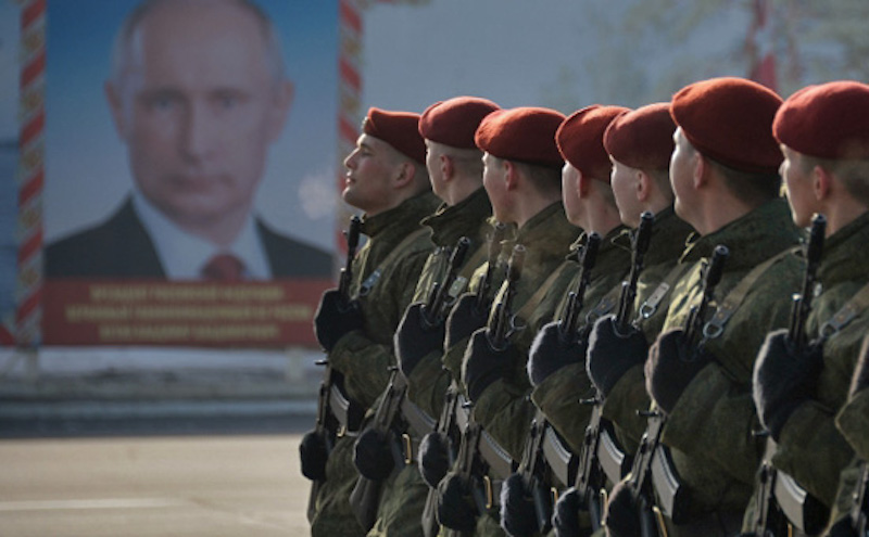 27 марта - День войск национальной гвардии РФ  (День внутренних войск МВД РФ)