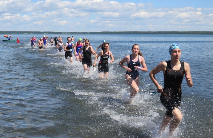 В Озерском городском округе состоялся открытый чемпионат по триатлону 