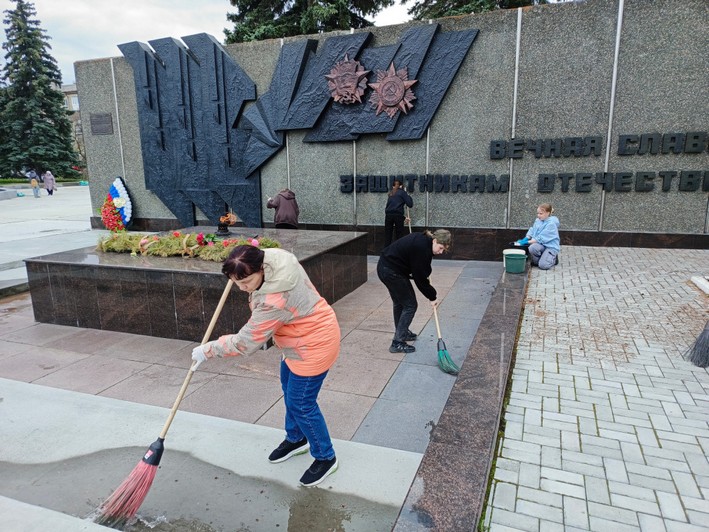 Жители Озерска приняли участие во Всероссийском субботнике