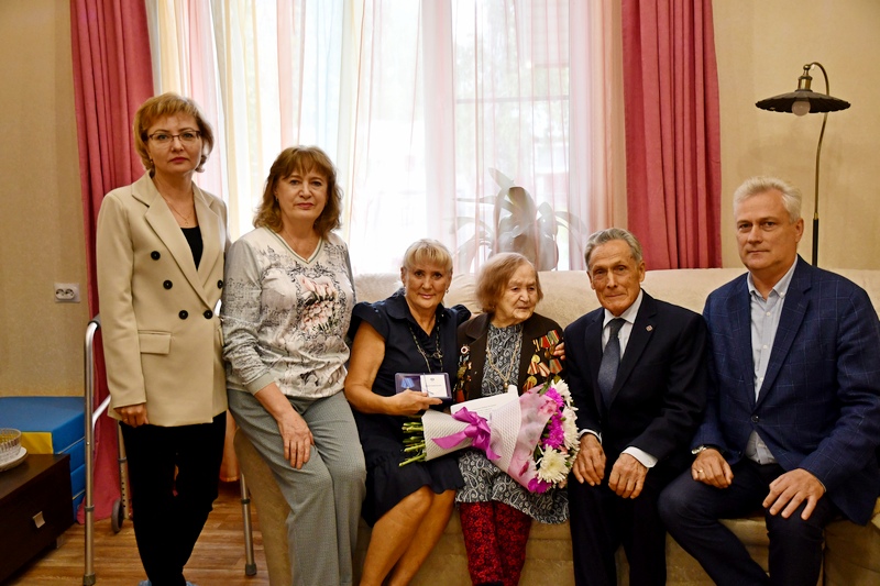 Жительнице Озерска, женщине-фронтовику исполнилось 100 лет